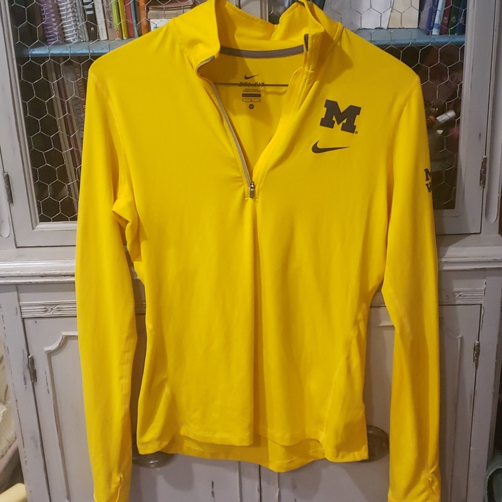 Ladies university of Michigan  half zip top